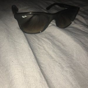 Tortoise shell raybans